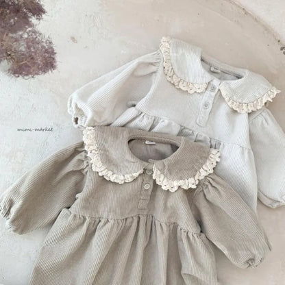 Baby Girl Corduroy Princess Dress Solid Lace Long Sleeve Dress Spring Autumn Children Retro Casual Loose Dresses Kids Outfits