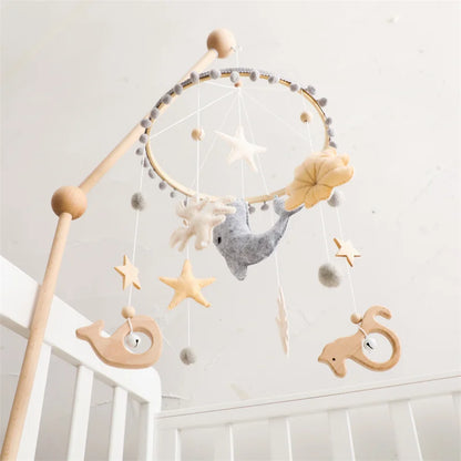 Baby Soft Felt Cartoon Wool Ball Seashell Rattles Hanging Bed Bell Newborn Mobile Crib Wooden Bracket Montessori Education Toys